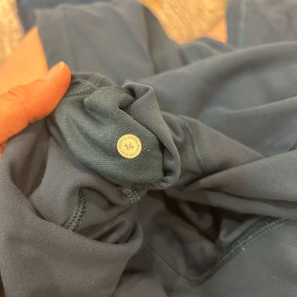 Lululemon Align full length pant - Picture 4 of 4